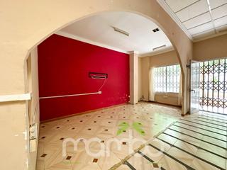 Local commercial à Calle maria zambrano 7. Venta local en vélez