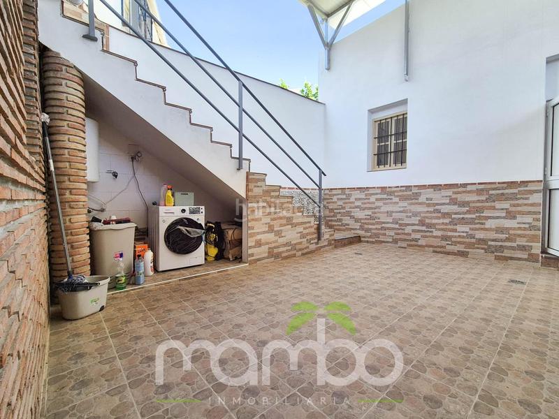 Foto f65d7dfc-65c0-44ac-8347-a533ec0f8850. Casa amb aparcament a Norte - Barrio del Pilar - El Reñidero Vélez - Málaga