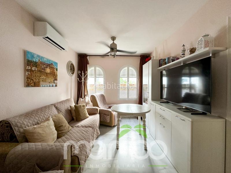 Foto 28816550-8142-4589-a266-22a9b1f4c2ea. Piso en calle almuñecar 4 venta en benalmadena en Benalmádena