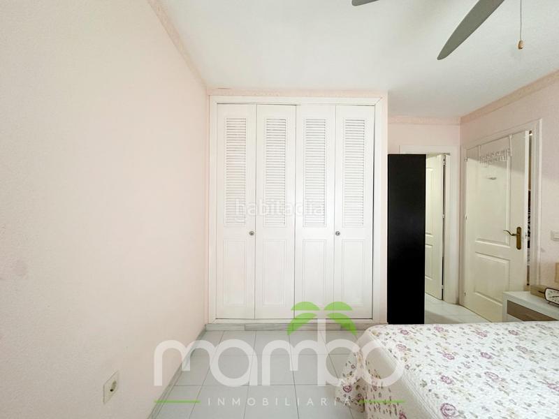 Foto 4211b869-1c7f-420e-8f9d-0b6cc00c74ff. Piso en calle almuñecar 4 venta en benalmadena en Benalmádena