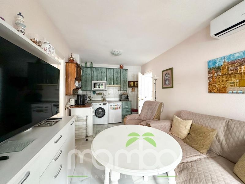 Foto 6d62900a-c75e-41da-b1ca-873eba3efed9. Piso en calle almuñecar 4 venta en benalmadena en Benalmádena