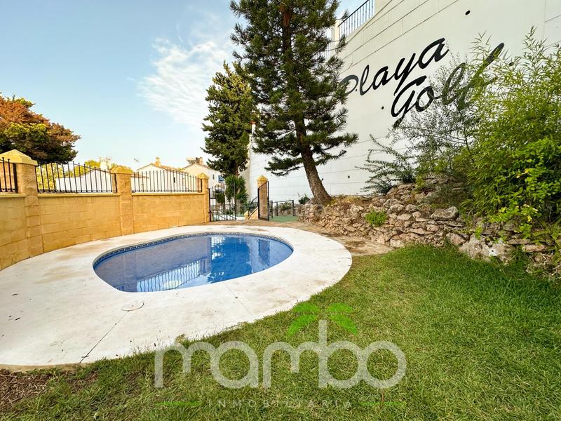 Foto 7a220251-dece-49bd-b12a-6855effdd7dc. Piso en calle almuñecar 4 venta en benalmadena en Benalmádena