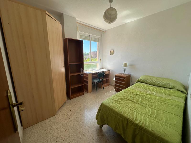 Foto 6ab4e8f1-cb62-441d-a984-31eecf103ca4. Rent flat in calle demóstenes 47 in El Consul - Ciudad Universitaria - El Romeral Málaga