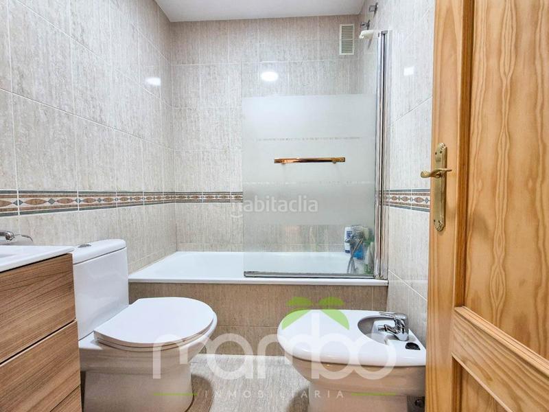 Foto 53060803-f0b6-44b7-ae04-3ab00d523d14. Rez-de-chaussée avec chauffage piscine dans Camino Algarrobo - Las Arenas Vélez - Málaga