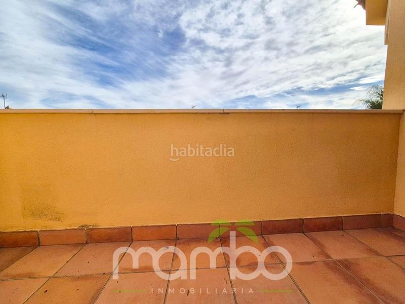 Foto 4b971620-7f6d-43c1-ab6e-516276bd86c2. Chalet con riscaldamento parcheggio piscina in El Tomillar Torre del Mar