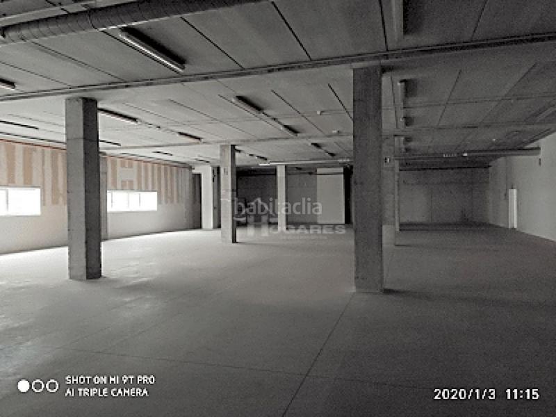 Foto c4854f0f-d854-442f-bd5f-3c4819e62831. Bâtiment à usage industriel dans Valadares - Beade Vigo