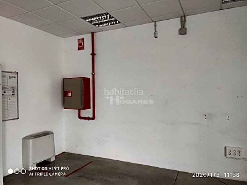 Foto 0f78b027-86cd-4fcb-8a96-ce0b7f70677c. Nave industrial en Valadares - Beade Vigo