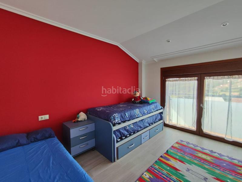 Foto fabe8678-6673-46d8-9c25-d11eaaf9efec. Casa en Bueu