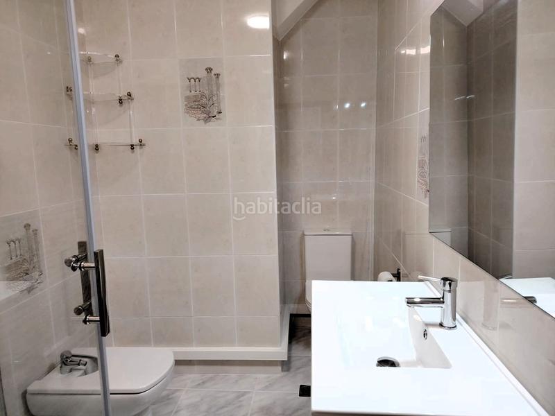 Foto f7d96615-2b4c-4e58-b32f-52db4eb5c2ba. Piso estupendo piso en Teis Vigo
