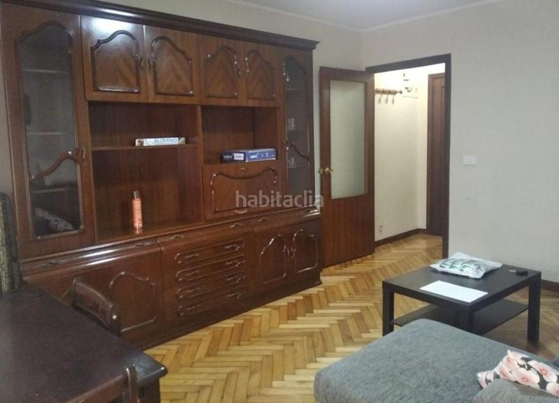 Foto 61cc1d80-c092-413a-948b-bbd3bbddff92. Piso oportunidad para inversores piso luminoso en menéndez pelayo, actualmente alquilado en Vigo
