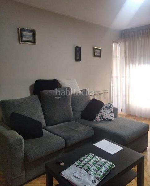 Foto cd380ff6-7cd6-4059-add7-df626d3688c9. Piso oportunidad para inversores piso luminoso en menéndez pelayo, actualmente alquilado en Vigo