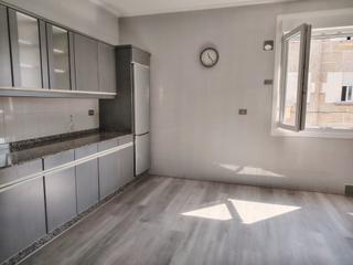 Etagenwohnung in A Salgueira - O Castaño. Espectacular piso reformado!!