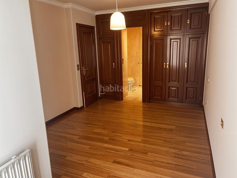 Foto da1e9df7-840d-48f7-a7dd-80bb5df1256b. Appartamento con riscaldamento in Plaza España - Corte Inglés Vigo