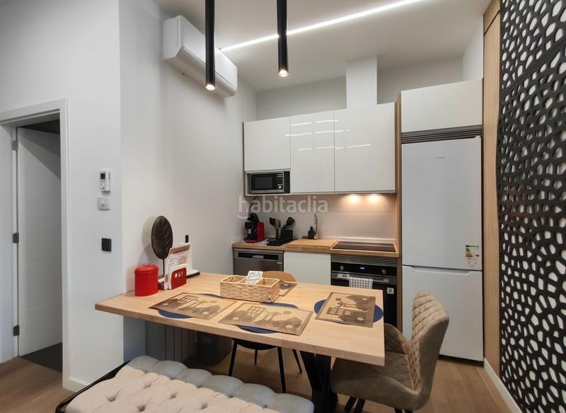 Foto ea73b1cb-1009-4308-8cef-0279eb0f0805. Piccolo appartamento con riscaldamento in Casco Vello Vigo