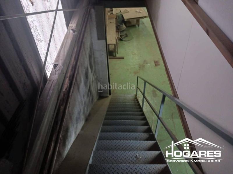 Foto b965f102-ee7a-4743-9941-38300a301742. Location bâtiment à usage industriel dans Lavadores Vigo
