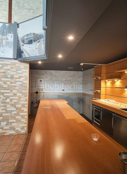 Foto ce53c0f2-690f-423f-b07e-66a8f33b892c. Lloguer local comercial a O Castro Vigo