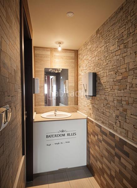 Foto e962d5f4-74b7-4fac-bdb7-f1b237b7000f. Lloguer local comercial a O Castro Vigo