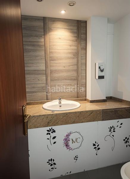 Foto 3892c680-a6b1-44be-a465-790e34a7ef61. Rent business premise in O Castro Vigo