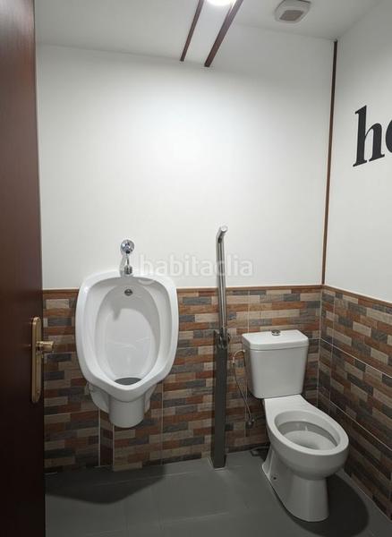 Foto 612e56d5-b6ab-4851-a2c0-939a8fa23dd2. Rent business premise in O Castro Vigo