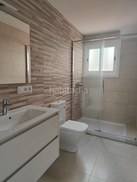 Foto 0d50a635-c779-434d-9063-08114c6ca544. Alquiler piso alquiler de amplio piso reformado en calle barcelona en Vigo