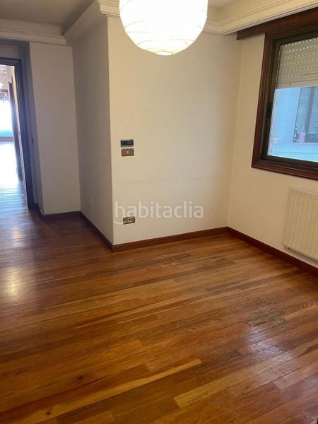 Foto 9c81418f-d5ba-4f80-b7e4-da057e48662f. Appartement avec parking dans Plaza España - Corte Inglés Vigo