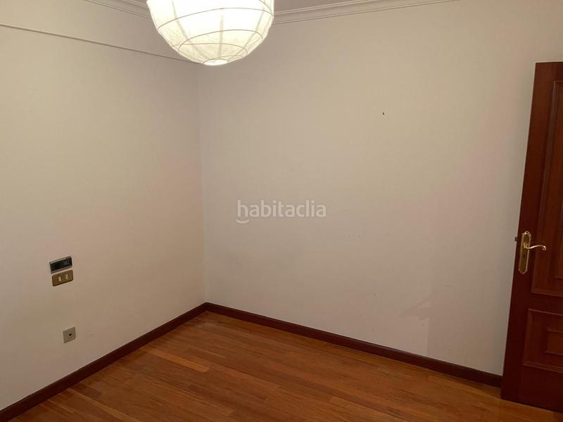 Foto ef510ecf-c052-4890-aa4e-aebcf9bba4d9. Flat with parking in Plaza España - Corte Inglés Vigo