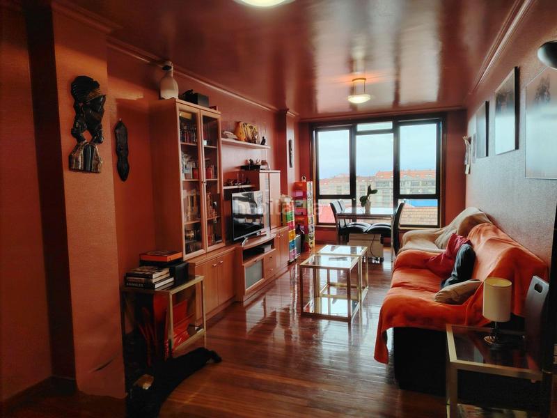 Foto abfd929a-ac74-40a0-9f31-a5c0d6a99ee2. Pis amb calefacció aparcament a Casablanca - Calvario Vigo