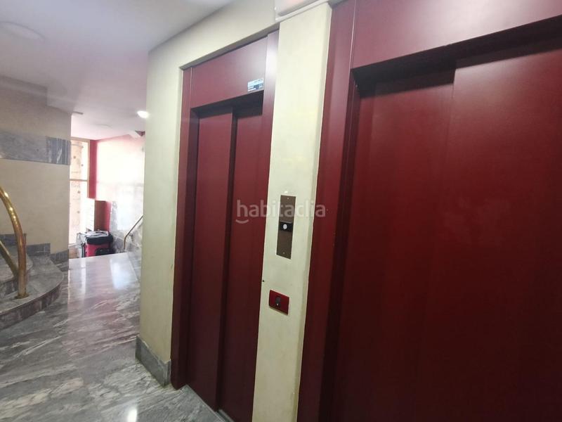 Foto 918b007c-5762-47cb-b83e-2b14b0735379. Oficina  en porta do sol en Casco Vello Vigo