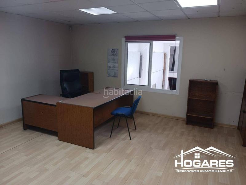 Foto 6f10309c-a3ec-4f6f-a8d7-8fbde49055ac. Affitto capannone industriale in Lavadores Vigo