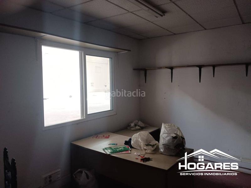 Foto 92b452a7-a258-4d1e-9906-58617e550b07. Alquiler nave industrial en Lavadores Vigo