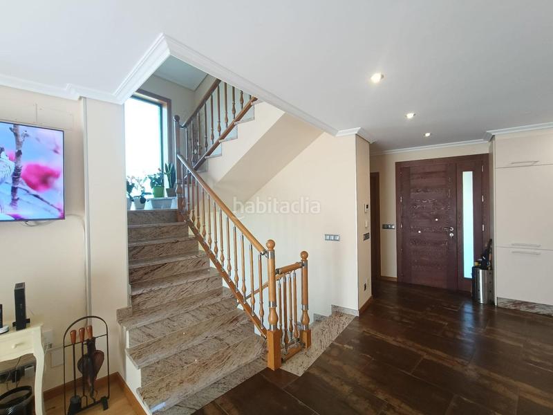 Foto 01c5d0f6-4bde-4076-a643-1a85f43e14cc. Chalet casachalet en Gondomar