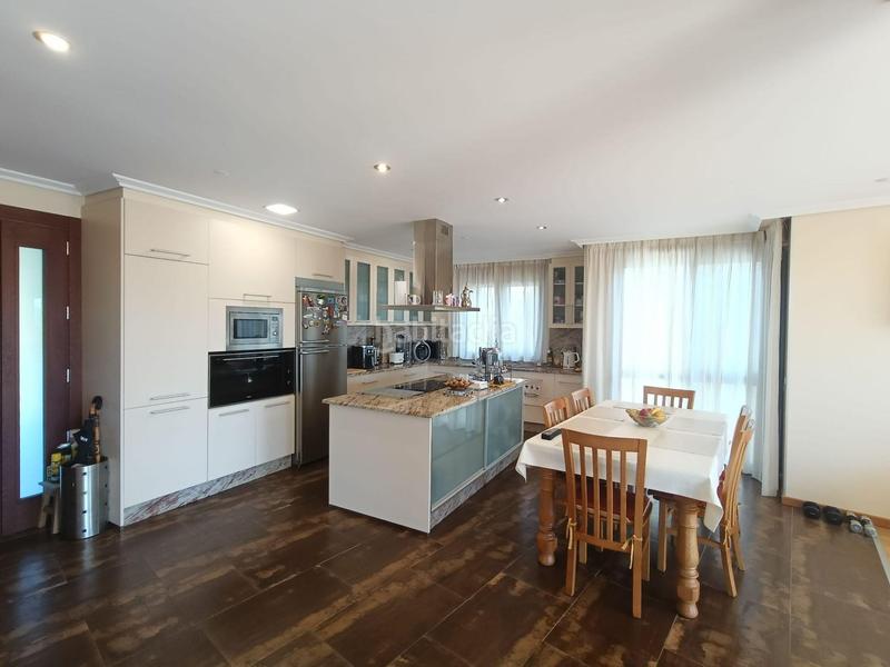 Foto 148619c6-e2f7-4925-962c-a65fa842c6b7. Chalet casachalet en Gondomar