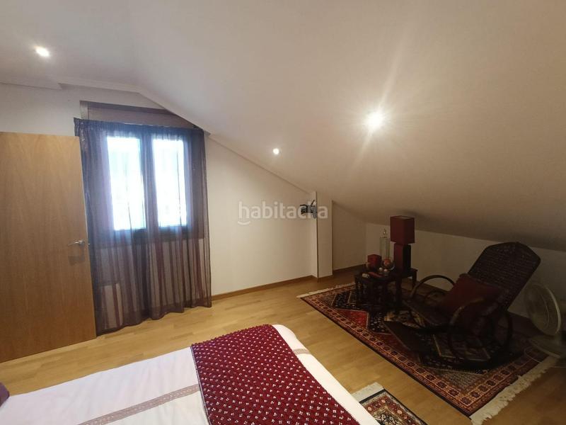 Foto 633fb7d1-2447-4667-a7a9-3797359e33b0. Chalet casachalet en Gondomar