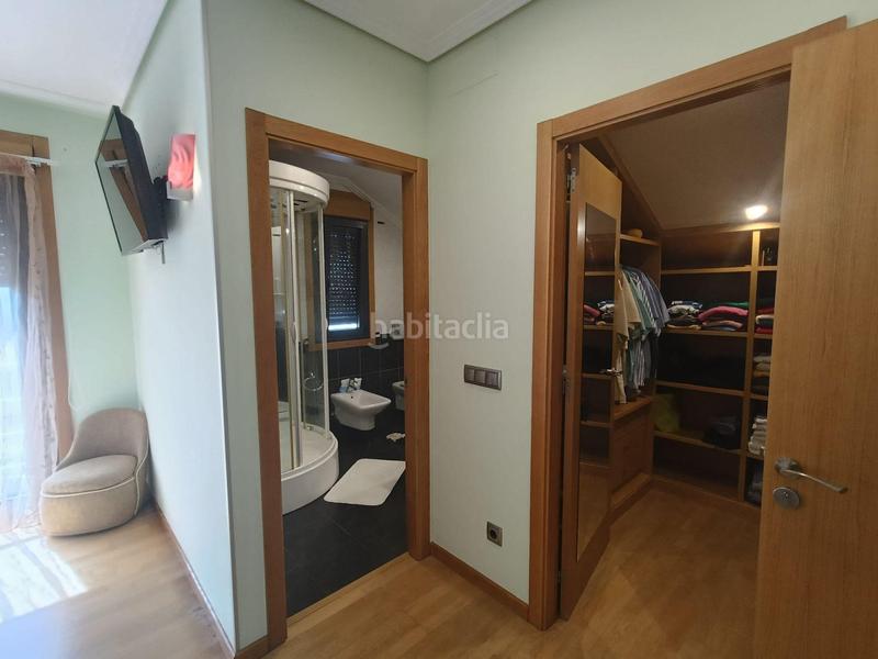 Foto 9a397fa3-4e2c-4860-8f15-48c9b63cea1f. Chalet casachalet en Gondomar