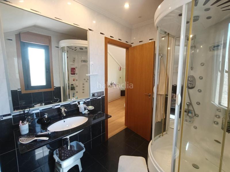 Foto cdd445cf-ce94-4176-9903-9c5408be0437. Chalet casachalet en Gondomar