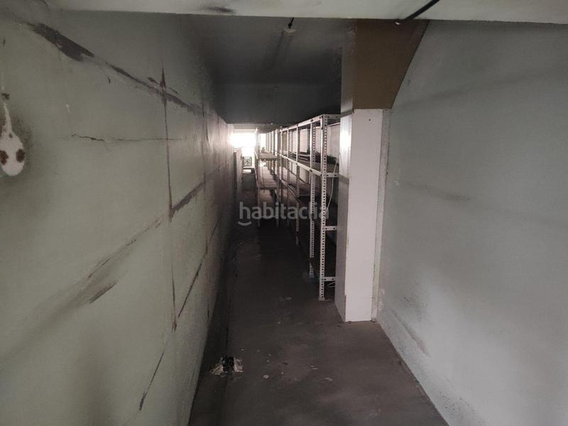 Foto 3e1a7583-6f52-4f25-bc32-b3ffdc77d5cd. Locale commerciale in Casablanca - Calvario Vigo