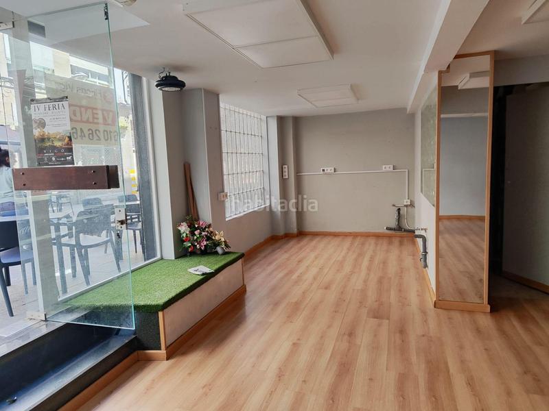 Foto 60a45152-9e0b-49b5-b502-cd3064fedf99. Locale commerciale in Casablanca - Calvario Vigo