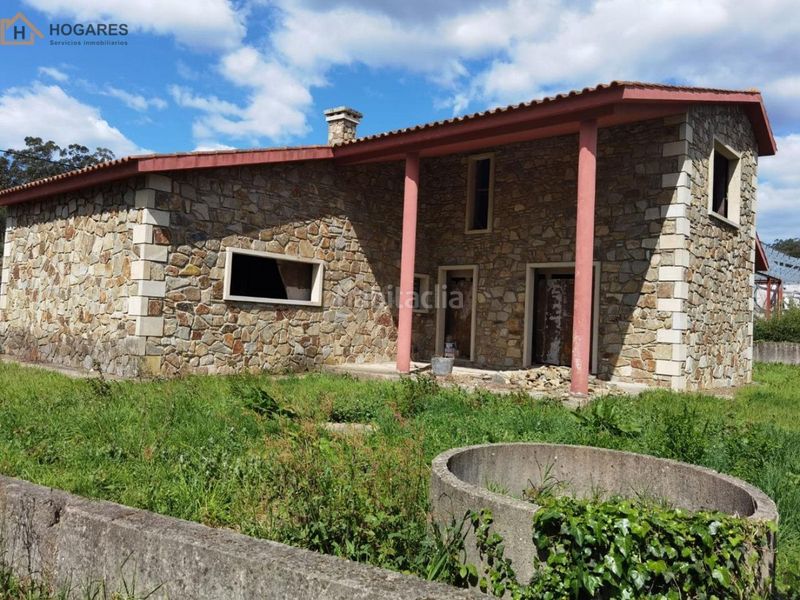 Foto 16eab3d6-588a-4841-a275-0960f5b8fa2d. Casa a Rosal (O)