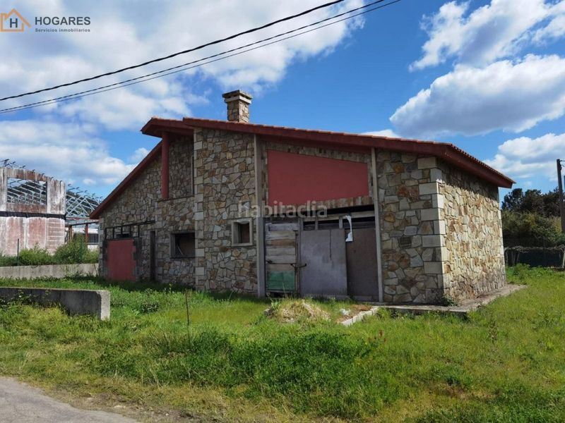 Foto ea48cb3d-21c1-472d-8ea1-e395d5894de0. Casa a Rosal (O)