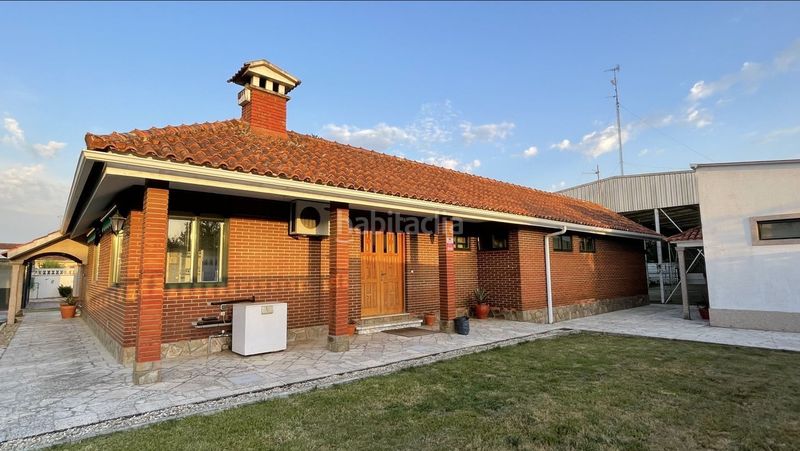 Foto 295bc811-bf4d-469a-92e6-6f9b471b4c0c. Casa amb aparcament piscina a Tomiño