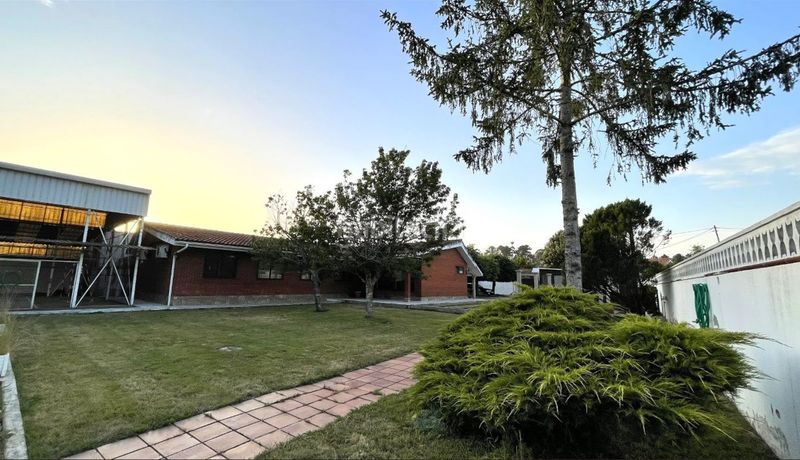 Foto 743a64f1-9869-4a5d-8c4b-49bf85932f6e. Casa amb aparcament piscina a Tomiño