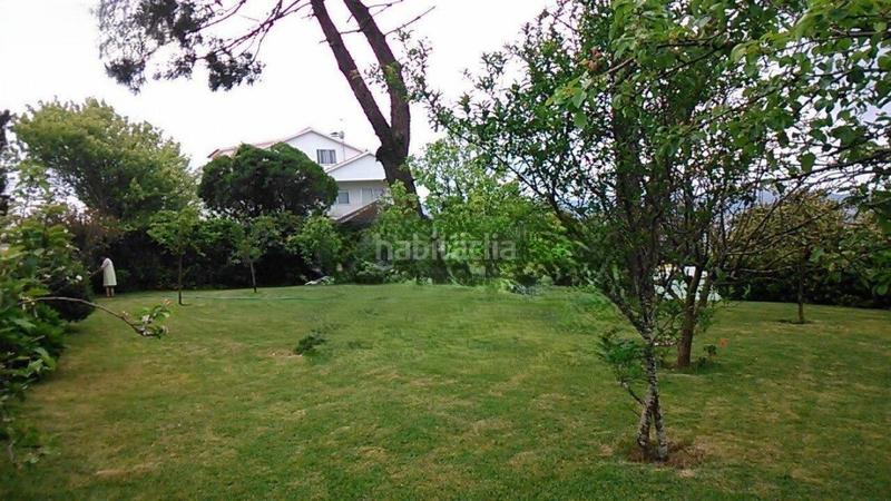 Foto 07e52081-0559-462e-b0df-fb6255576a60. Chalet mit parking in Panxón Nigrán