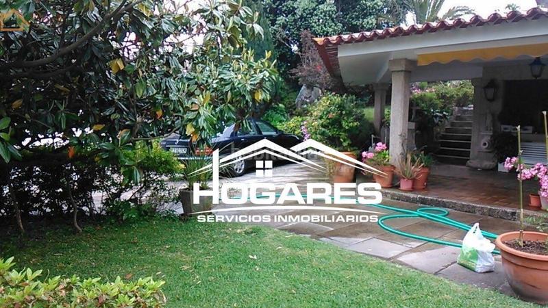 Foto 483d1e1d-2f07-4acb-9348-6467149c6037. Chalet mit parking in Panxón Nigrán