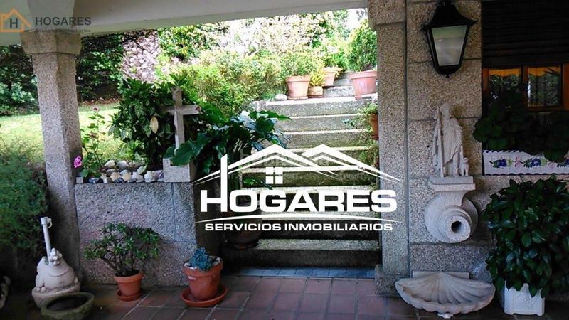 Foto 99fea09b-d1a0-466a-a76a-023599fae2f8. Chalet mit parking in Panxón Nigrán