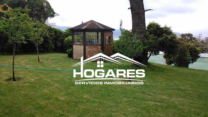 Foto 28c06379-921f-4f43-ba4b-6e263199c43f. Chalet with parking in Panxón Nigrán