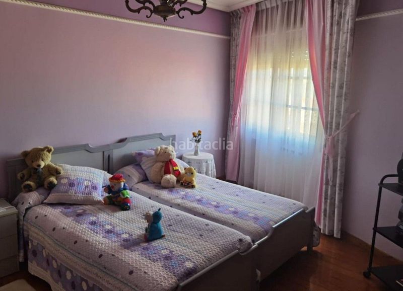 Foto 1c1b8e07-b755-4c04-b11d-244683920671. Casa amb aparcament a Guarda (A)