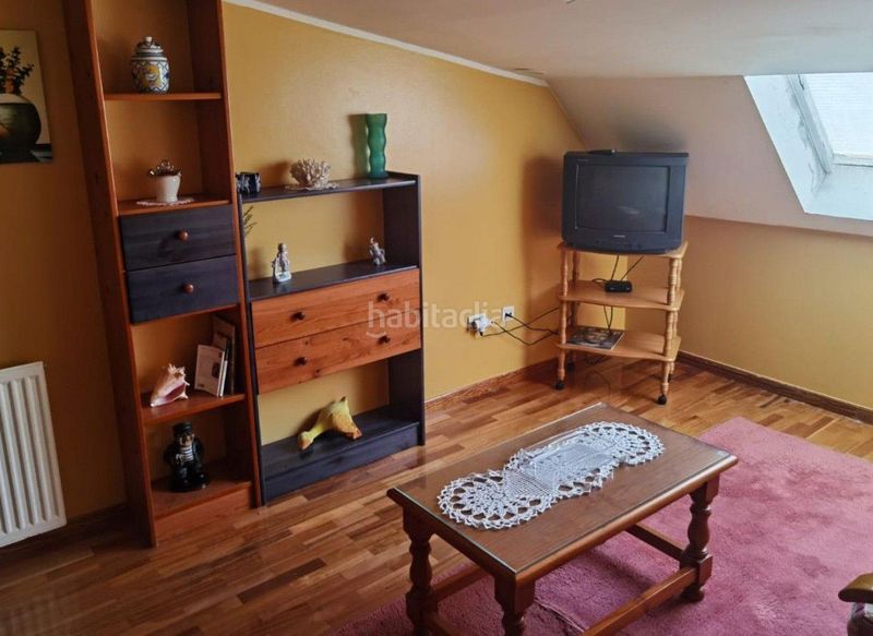 Foto dce30ecf-051c-41ff-90cf-e8113285d7b5. Casa amb aparcament a Guarda (A)