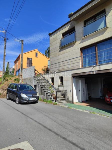 Foto 5d157f5b-e56b-4020-b6ea-77fdf5043f89. Chalet avec parking dans Bueu