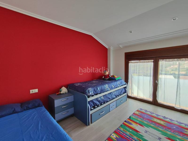 Foto 6d63b4f8-a805-4b61-b5b9-000ae7eda238. Chalet avec parking dans Bueu