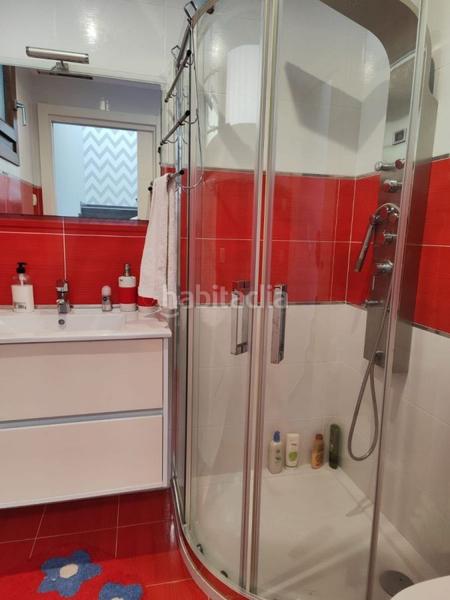 Foto 88d868f1-c448-47f7-8772-41f7e9fce6ff. Chalet avec parking dans Bueu